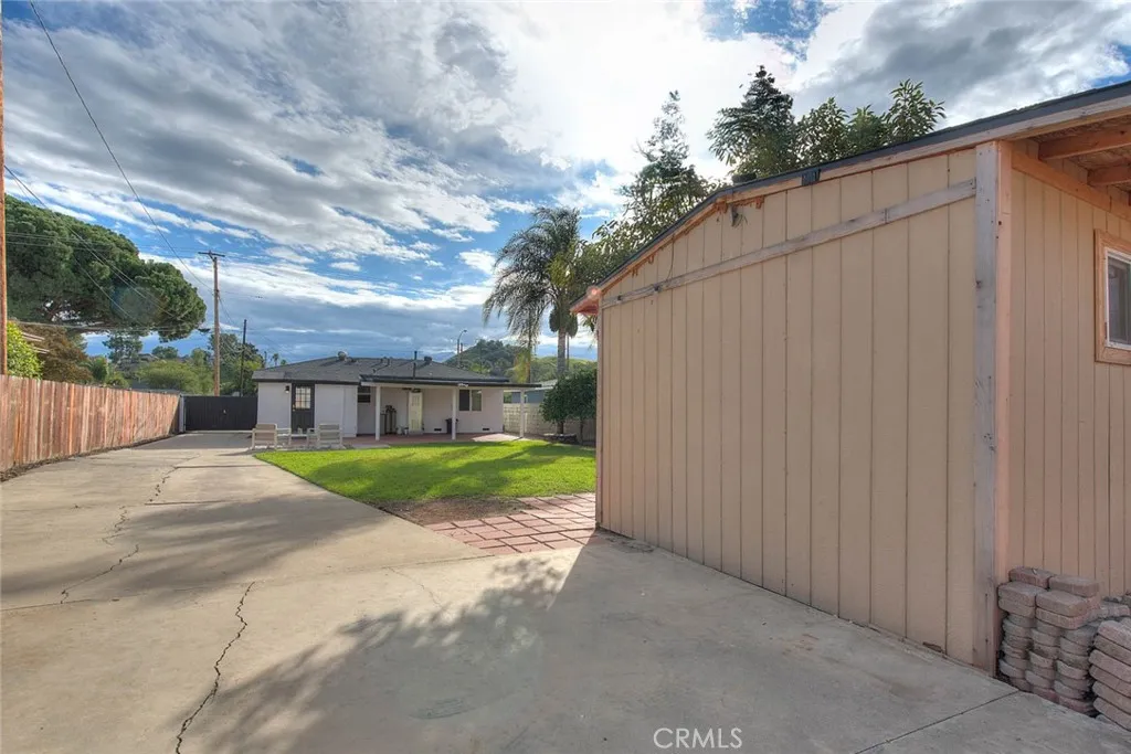 1493 W Grand, Pomona, California 91766 home-pic-31